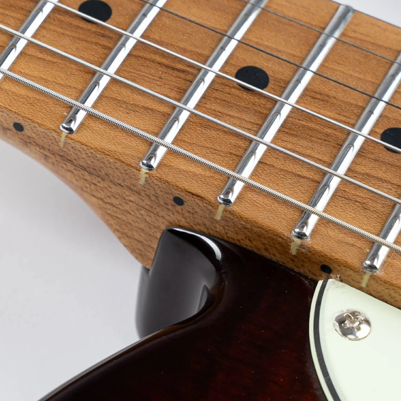 Eart Guitars, NK-C1(N), Single Coil Pickups, 3-saddle Bridge Electric Guitar, Brown - Image 5